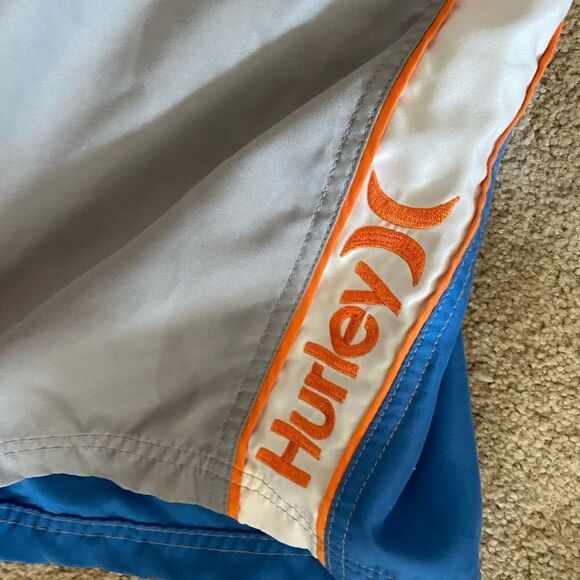 Hurley Swimming Trunks - Picture 2 of 4